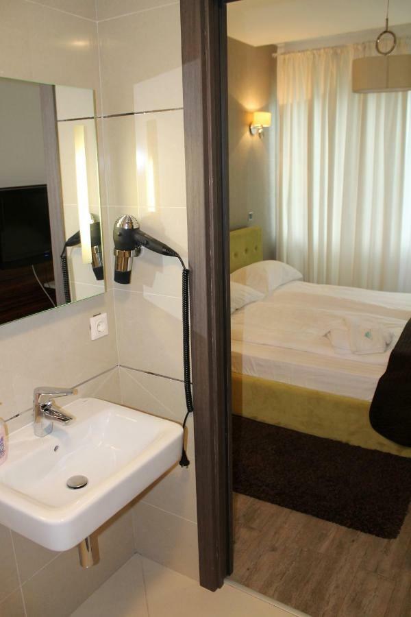 Silver Mountain Apartment A32 - 3 Rooms 3 Bathrooms Poiana Braşov Dış mekan fotoğraf